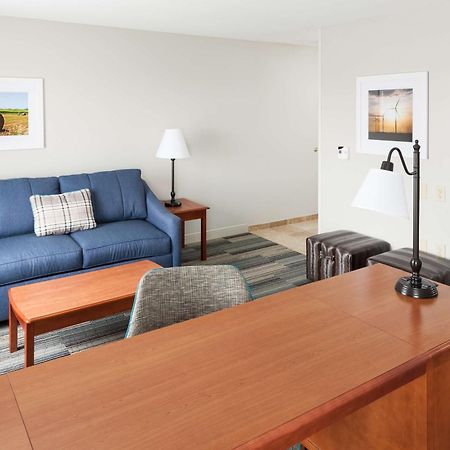 Hampton Inn & Suites Cedar Rapids Eksteriør bilde