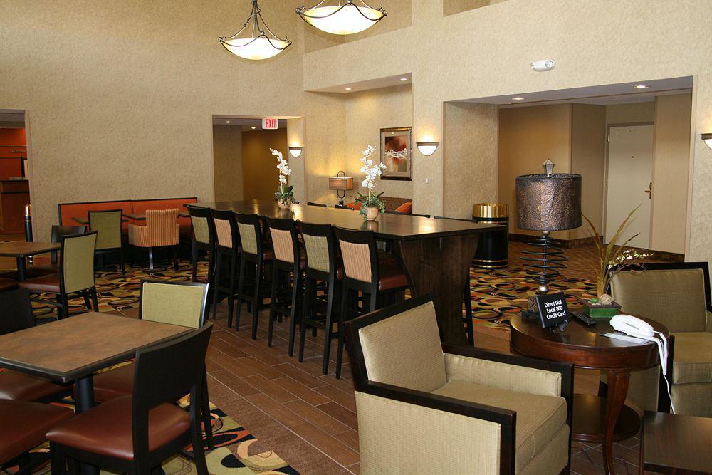 Hampton Inn & Suites Cedar Rapids Eksteriør bilde