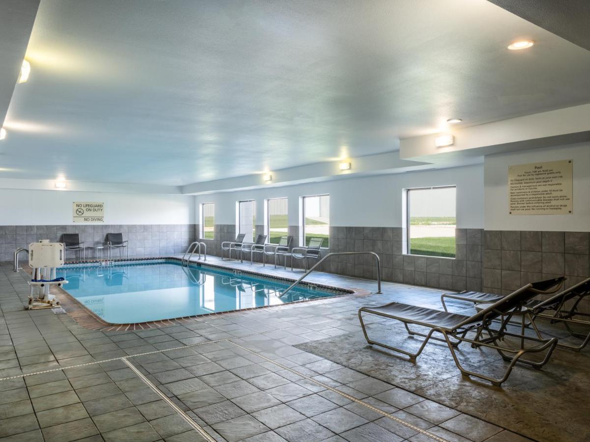 Hampton Inn & Suites Cedar Rapids Eksteriør bilde